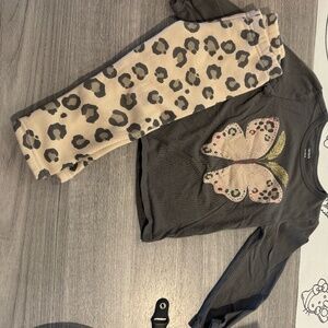 Carters Grey Leopard 2 pc set 2T